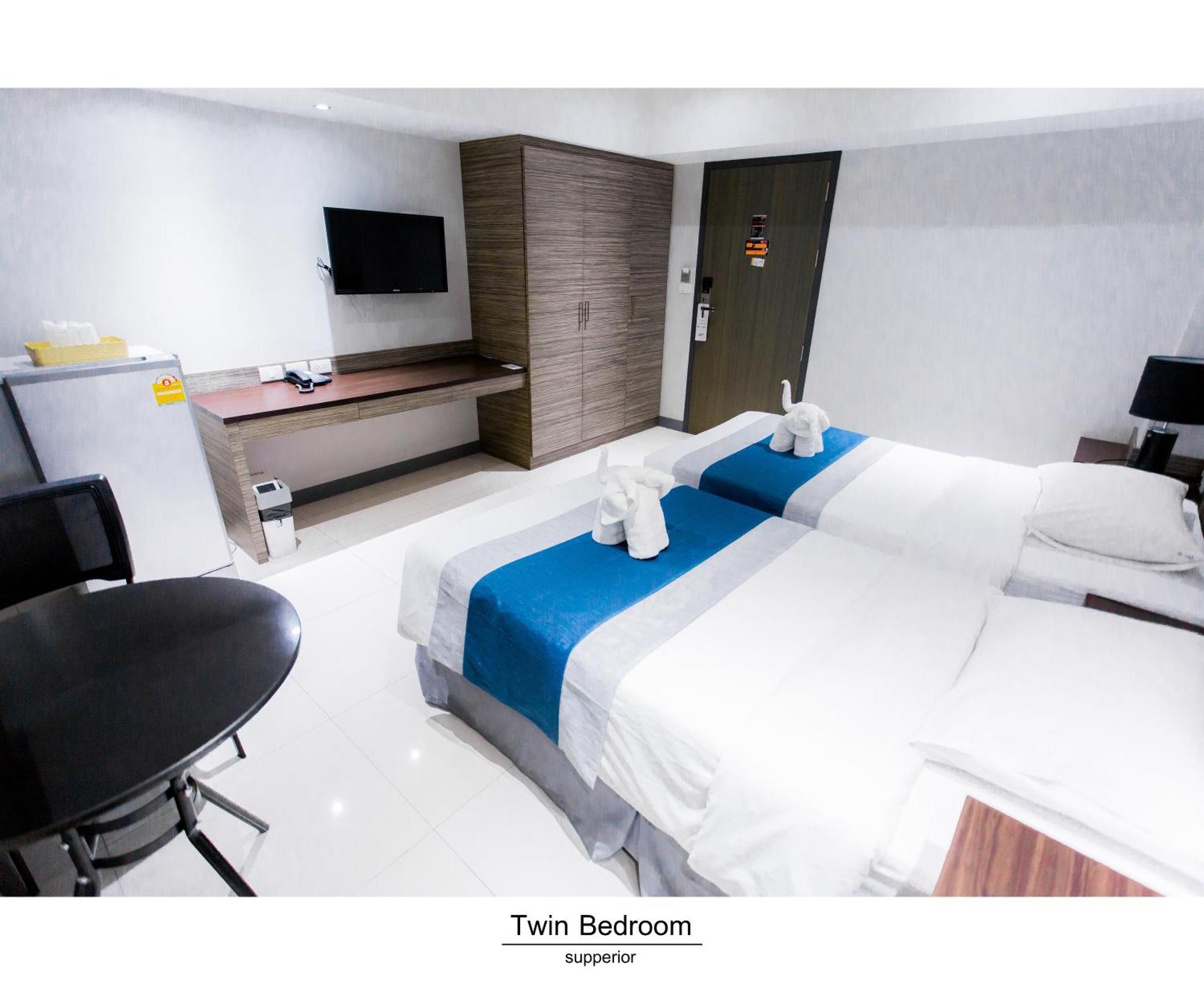 Superior Twin Room